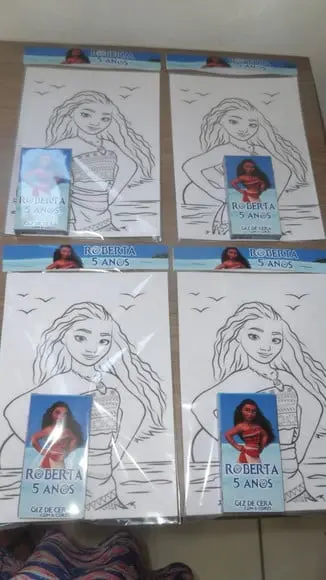 Kit de Desenhos para Colorir com Giz de Cera Tema Moana