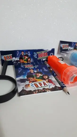 Kit Detetive Bloquinho+mini Lápis+lanterna+lupa