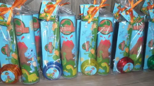 Kit Domino + Pega Varetas+ Ioio Personalizado Dinossauro