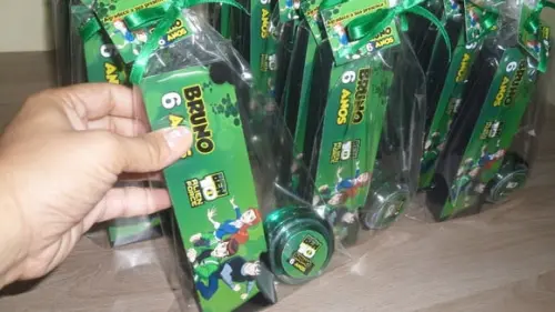Kit Domino e Iô Iô Personalizado Tema Ben 10