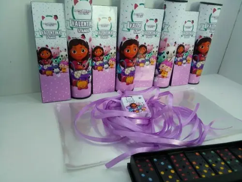 Kit Domino e Pega Varetas Mundo Mágico da Gabi