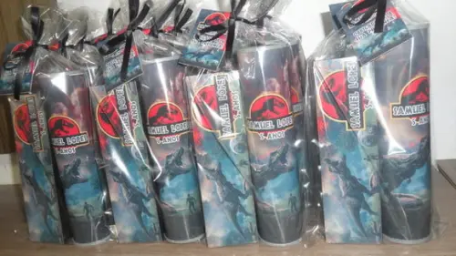 Kit Domino e Pega Varetas Jurassic Park