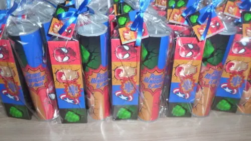 Kit Domino e Pega Varetas Super Herois
