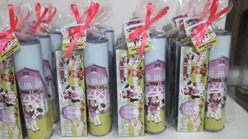 Kit Domino e Pega Varetas Tema Fazendinha Rosa