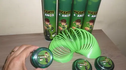 Kit Domino+ioiô+pega Varetas +mola Patrulha Canina