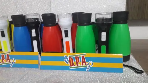 Kit Dpa Binóculo Zoom 4 Vezes e Mini Lanterna