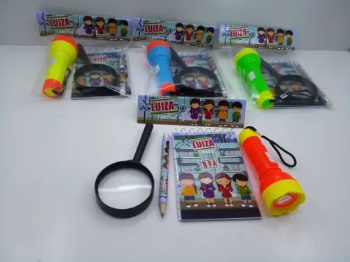 Kit Dpa Bloquinho + Mini Lápis + Lanterna + Lupa