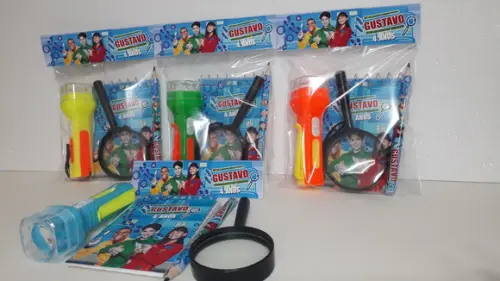 Kit Dpa Bloquinho + Mini Lápis + Lanterna + Lupa