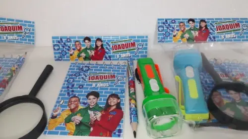 Kit Dpa Bloquinho + Mini Lápis + Lanterna + Lupa