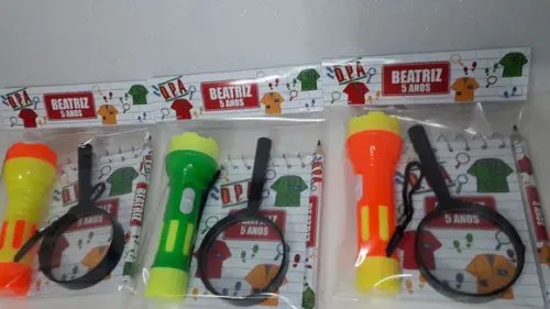 Kit Dpa Bloquinho + Mini Lápis + Lanterna + Lupa