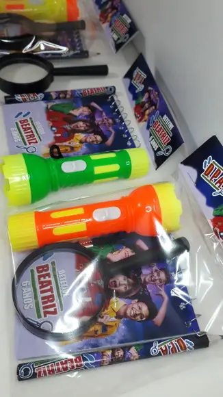 Kit Dpa Bloquinho + Mini Lápis + Lanterna + Lupa