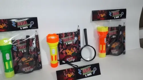 Kit Dpa Bloquinho + Mini Lápis + Lanterna + Lupa
