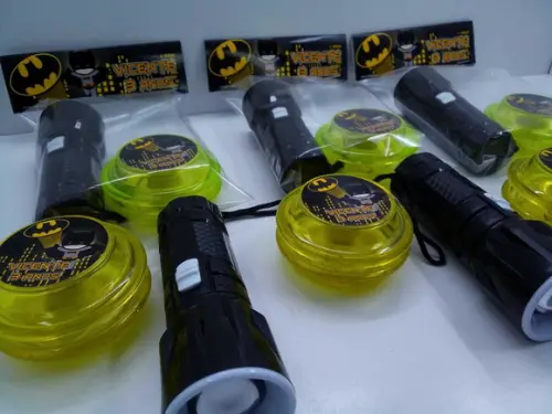 Kit Ioio + Lanterna Tema Batman