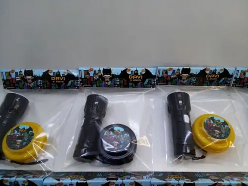 Kit Lanterna e Ioiô Tema Batman