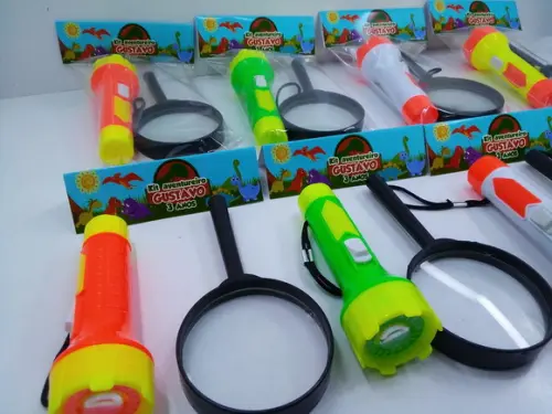 Kit Lanterna e Lupa Tema Dinossauro