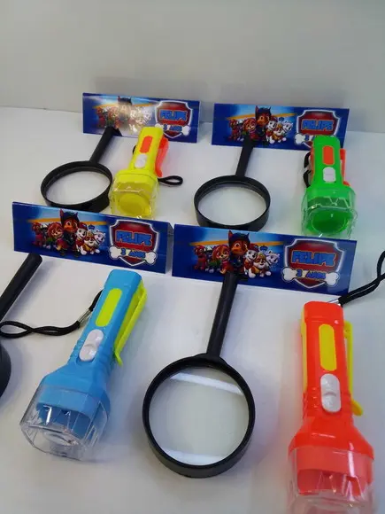 Kit Lanterna e Lupa Tema Patrulha Canina