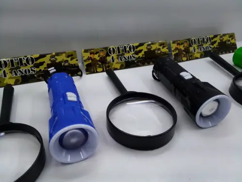 Kit Lanterna e Lupa Tema Policia Militar