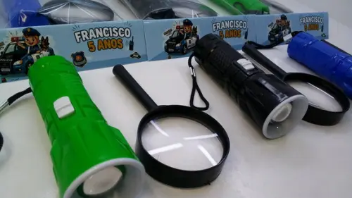 Kit Lanterna e Lupa Tema Policial