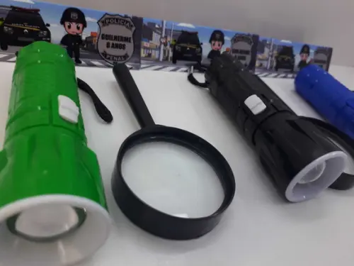 Kit Lanterna e Lupa Tema Policial