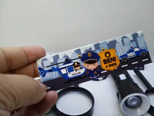Kit Lanterna e Lupa Tema Policial