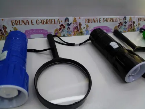 Kit Lanterna e Lupa Tema Princesas