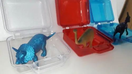 Kit Maletinha + Dinossauros de Borracha Sortidos