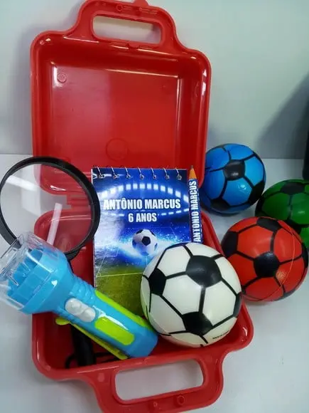 Kit Maletinha + Lupa + Lanterna +bloquinho+lápis+mini Bola