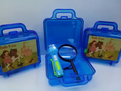 Kit Maletinha Lanterna e Lupa Princesinha