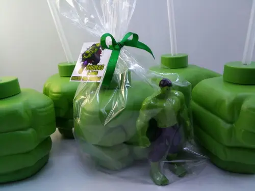 Kit Mão do Hulk 450 ml com Tampa e Canudo + Boneco Hulk