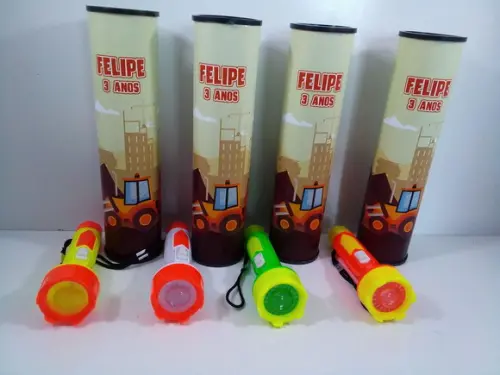 Kit Pega Vareta e Mini Lanterna Tema Retroescavadeira