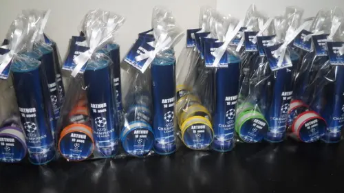 Kit Pega Varetas e Copo Retratil Tema Futebol