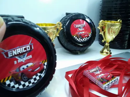 Kit Pote Roda +mini Taça Campeão Maqueem