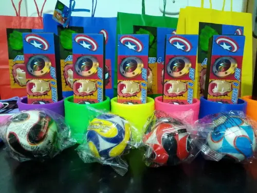 Kit Sacolinha + Domino +mola Maluca+ Mini Bola Qualquer Tema