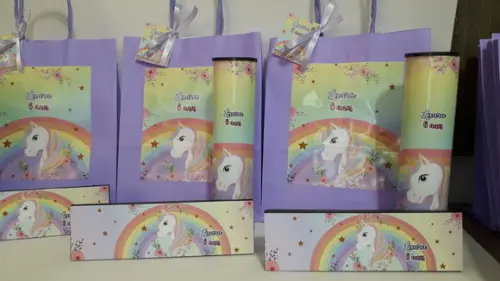 Kit Sacolinha + Domino + Pega Varetas Unicornio