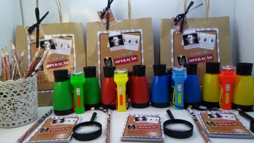Kit Sacolinha+binoculo+lanterna+lupa+bloquinho+ Lápis