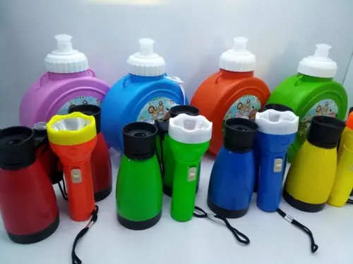 Kit Squeeze + Binoculo +lanterna + Sacolinha Tema Safari