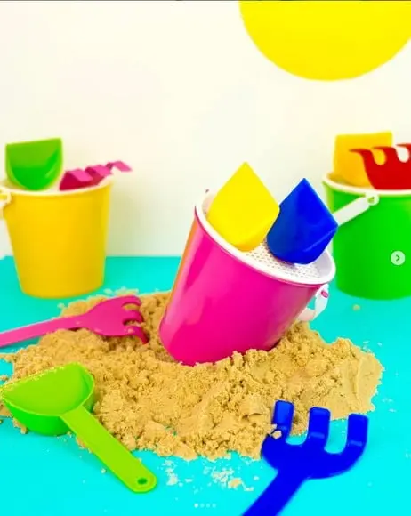 Mini Balde de Praia com Redinha + 2 Pás + 1 Peneira