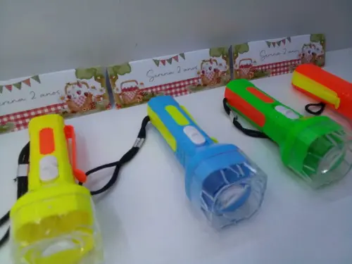 Mini Lanterna de Plástico Sortidas Lapela Tema Pic Nic