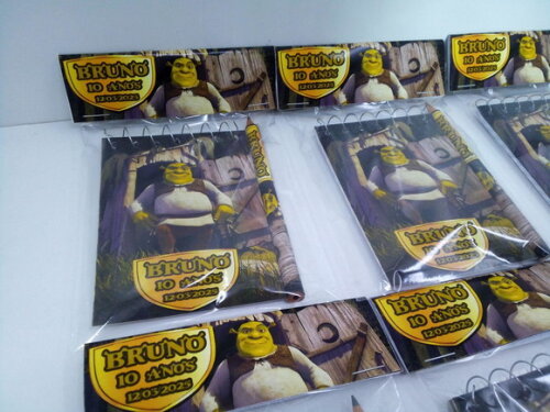 Lembrancinha Sherek Bloquinho Mini Lápis + Lapela