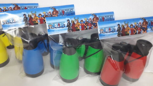 Lembrancinha One Piece Binoculo de Plástico Colorido com Zoom