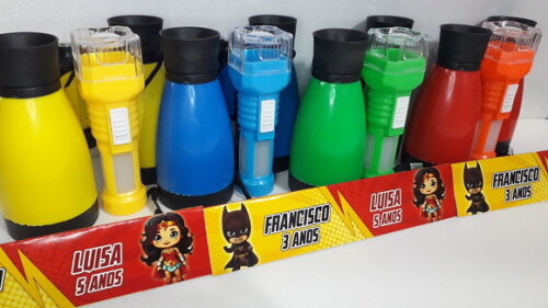 Kit Binoculo e Lanterna Tema Batman e Mulher Maravilha