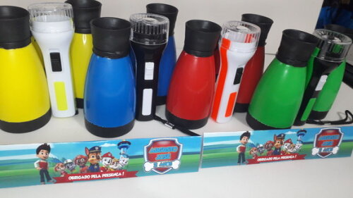 Kit Binoculo Zoom 4 Vezes e Lanterna Tema Patrulha Canina