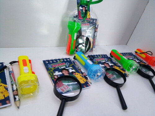 Kit Bloquinho +mini Lápis+lanterna+ Lupa Tema Dpa