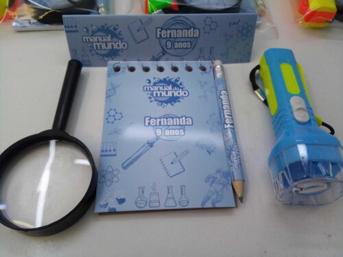 Kit Bloquinho+mini Lápis+lanterna+lupa Manual do Mundo
