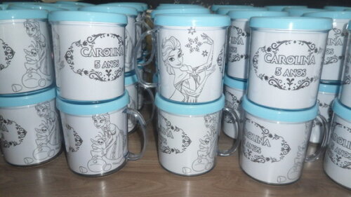 Kit Caneca com Desenho + Giz de Cera com 6 Cores Tema Fozen