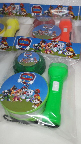Kit Copo Retratil + Mini Lanterna + Ioio