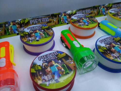 Kit Copo Retratil + Mini Lanterna Tema Minicraft