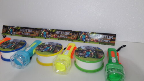 Kit Copo Retratil + Mini Lanterna Tema Minicraft
