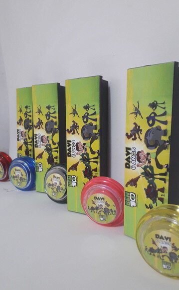 Kit Domino e Iô Iô Personalizado Tema Ben 10