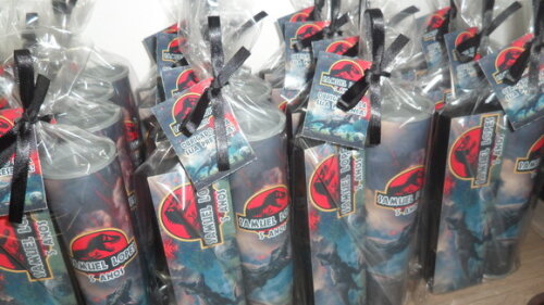 Kit Domino e Pega Varetas Jurassic Park